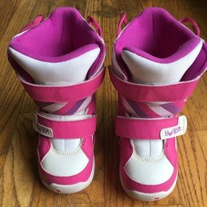 Girl's BURTON Snowboard Boots